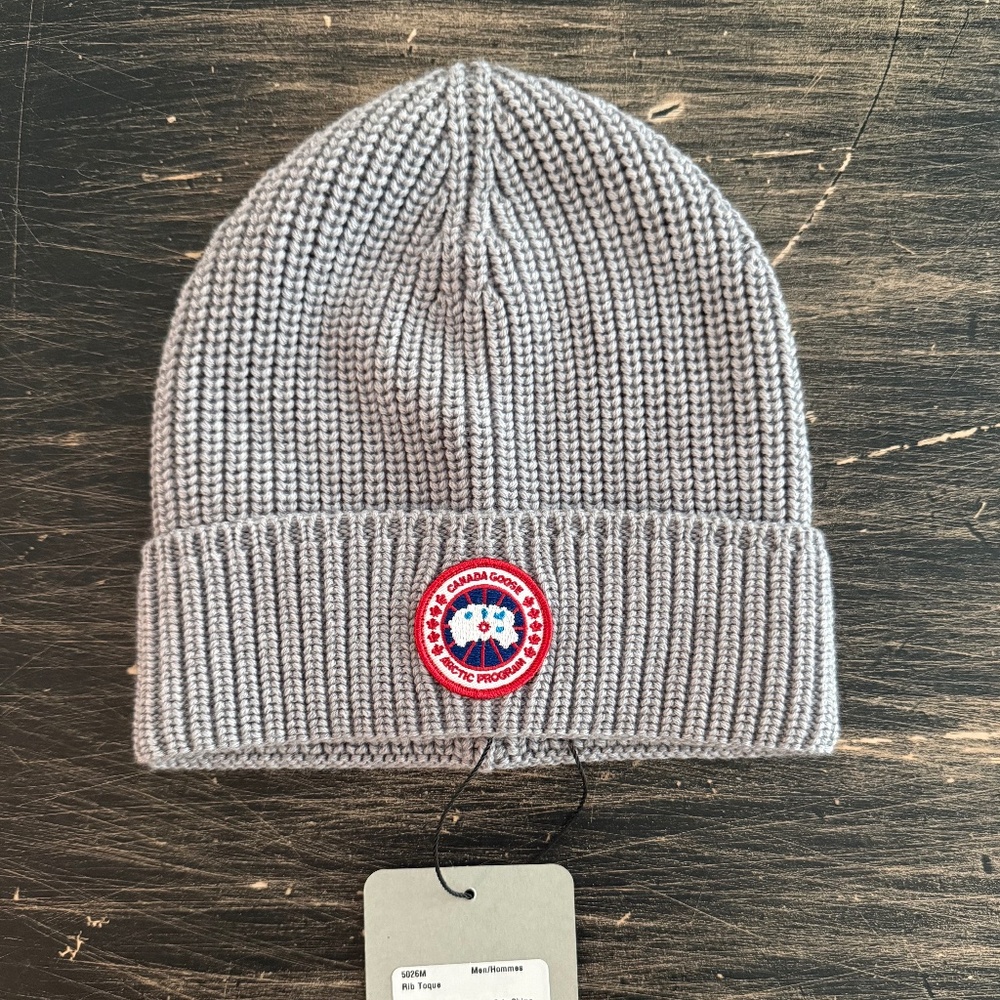NWT Canada Goose beanie